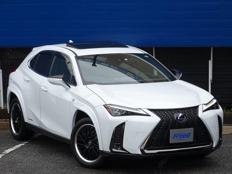 レクサス UX 250h Fスポーツ 4WDの中古車情報 | 中古車販売ならフリード